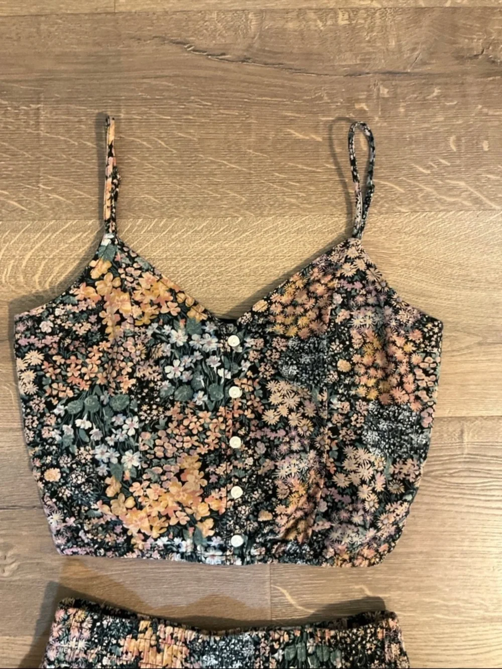 American Eagle cropped floral cami and mini skirt set, XS - Picture 5 of 13